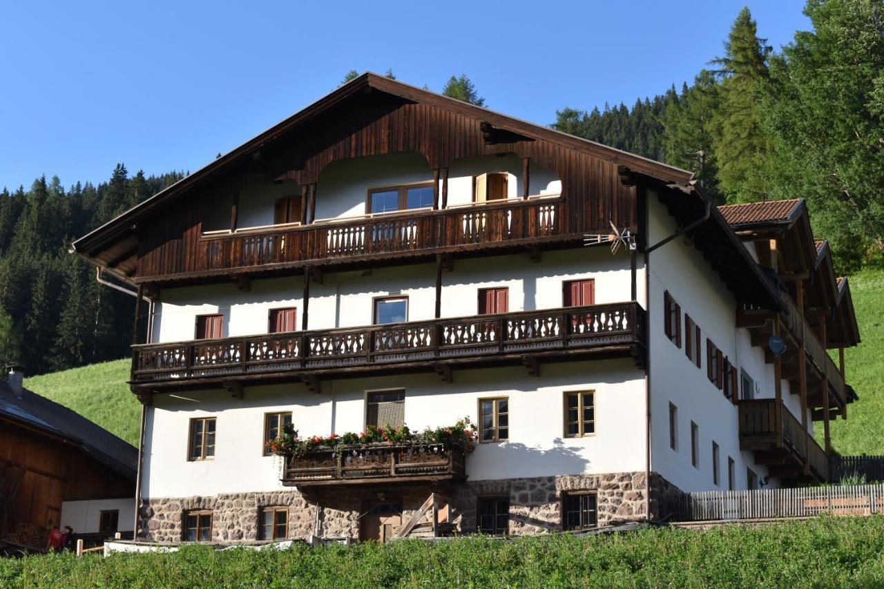 Unterlanerhof Apartment Sexten Екстериор снимка